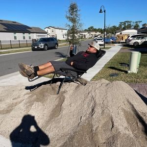 Meet your Posher, Victor